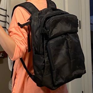 lululemon travel backpack
